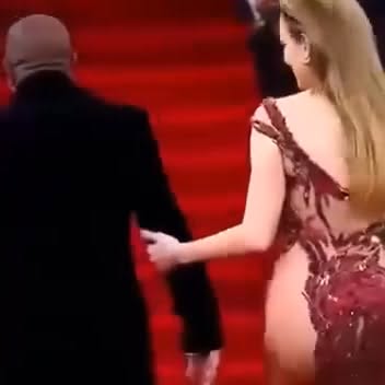 Jennifer Lopez Announces Third Pregnancy, Radiates Joy