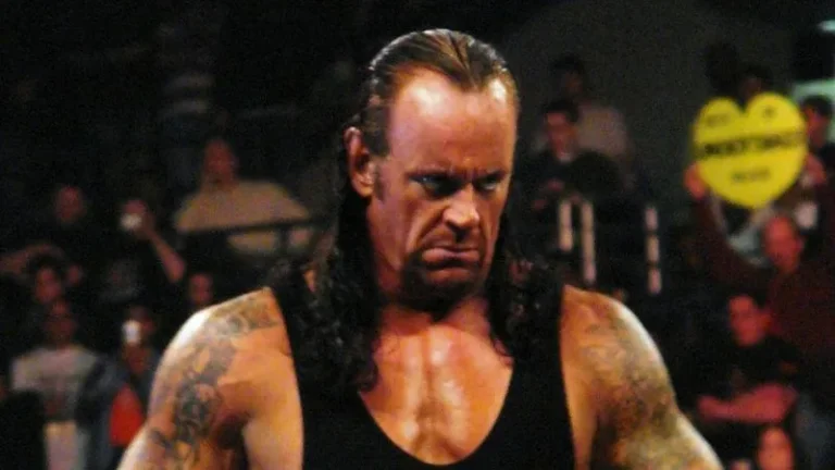 Urgent Announcement Regarding The Undertaker Shocks Fans in Texas